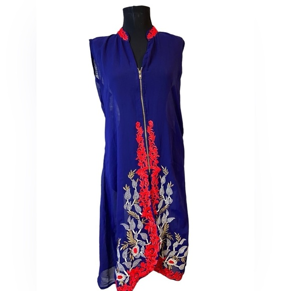 Blue Sheer Embroidered Kurta - Picture 2 of 16